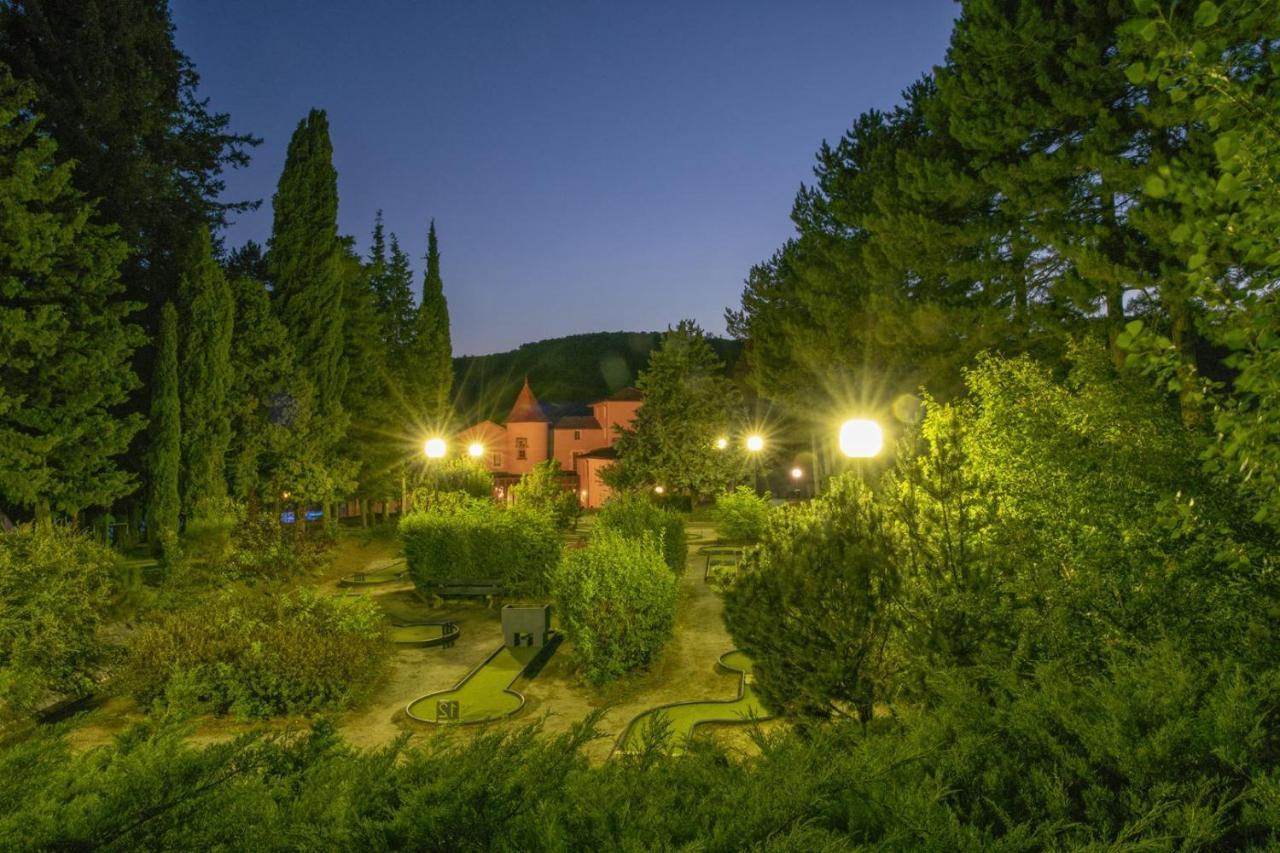 Chateau De Collonges Saint-Donat-sur-lʼHerbasse Zewnętrze zdjęcie